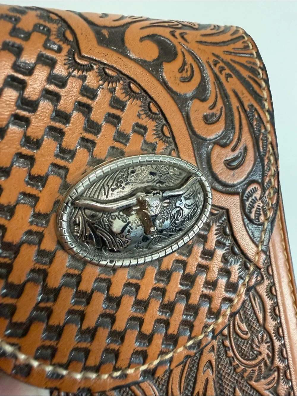 TEXAS WEST Western Cowboy Tooled Floral Leather Horse Concho Belt Loop Cell Phon